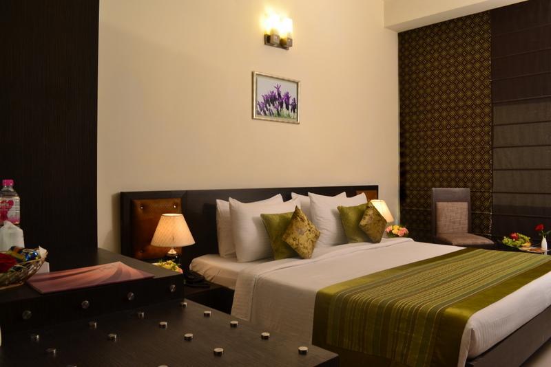 Hotel Gautam Residency Нью-Делі Екстер'єр фото
